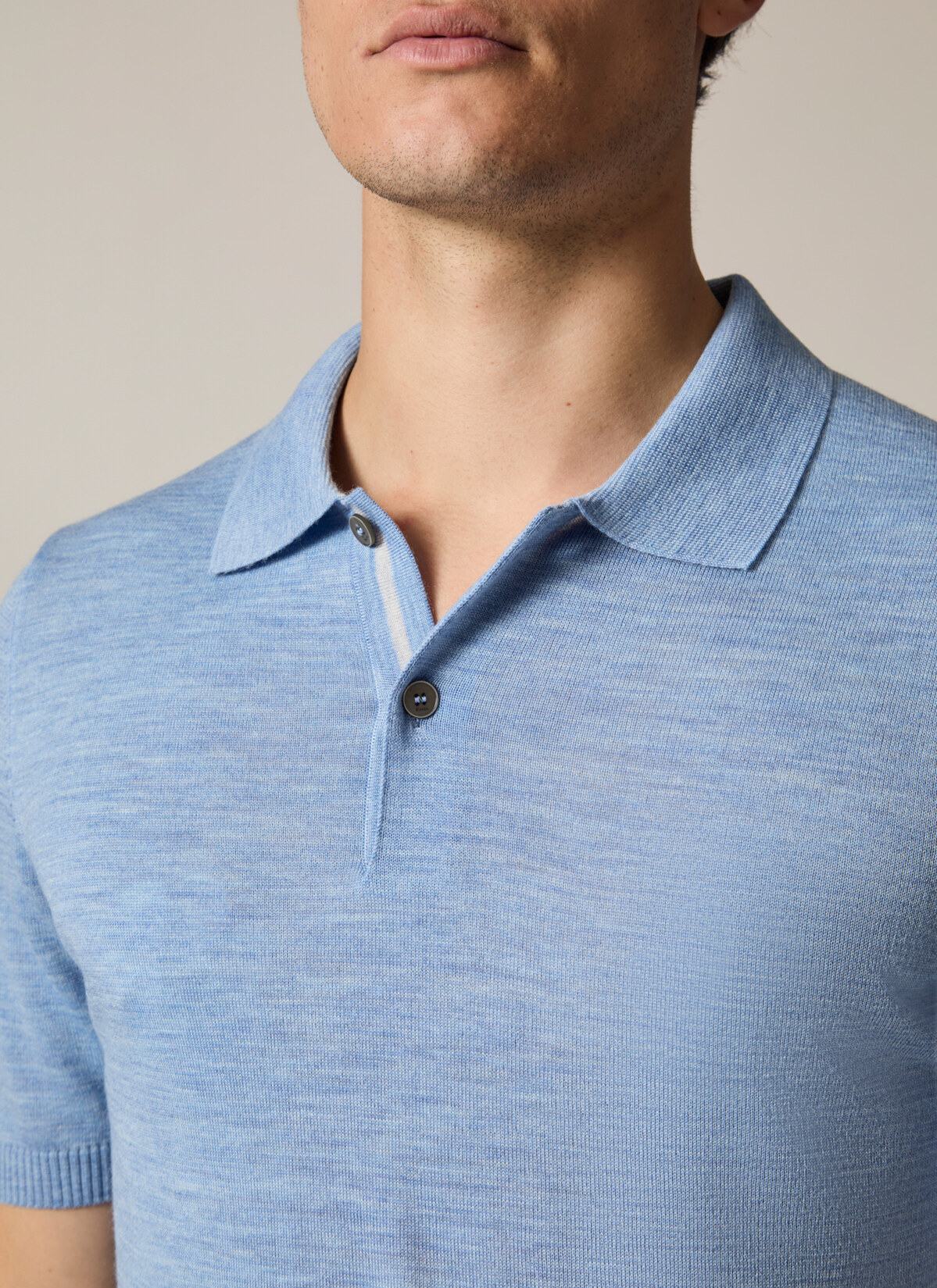 Pullover Polo 1/2 Arm, Whispering Blue Detailansicht 1