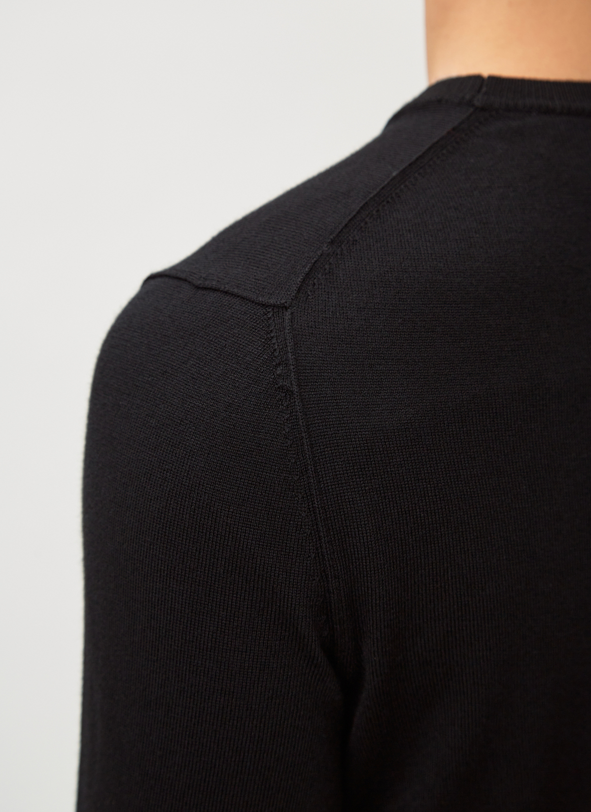 Pullover Rundhals 1/1 Arm, Black Detailansicht 1