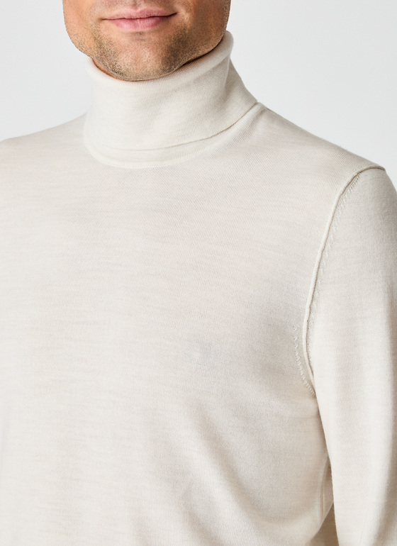 Pullover Rollkragen 1/1 Arm Off White Frontansicht