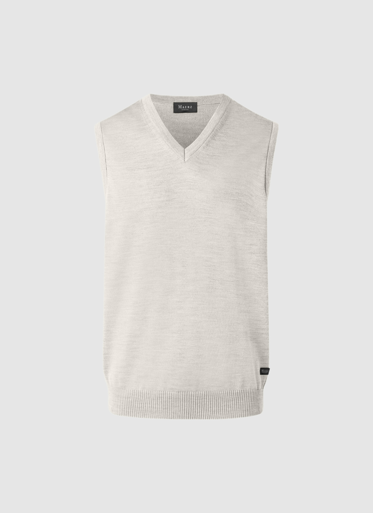 Classic Line: Pullunder, Mascarpone Cream Frontansicht