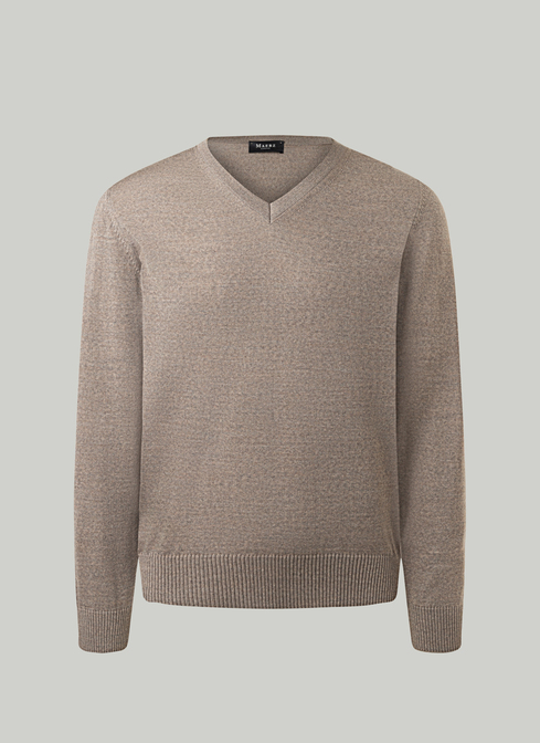Pullover width=