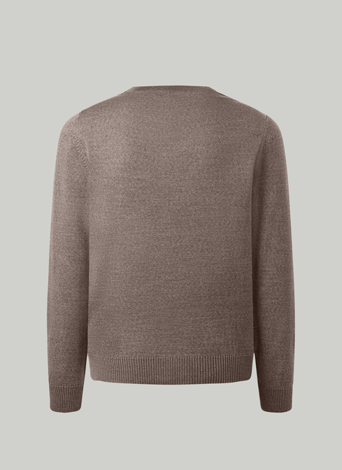 Pullover width=
