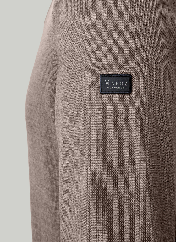 Pullover Brownie Frontansicht