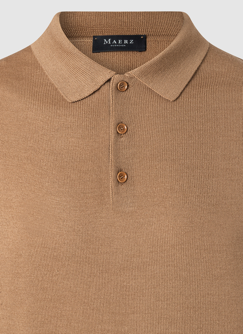 Pullover width=