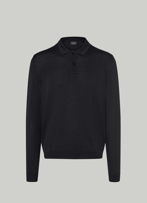 Pullover width=