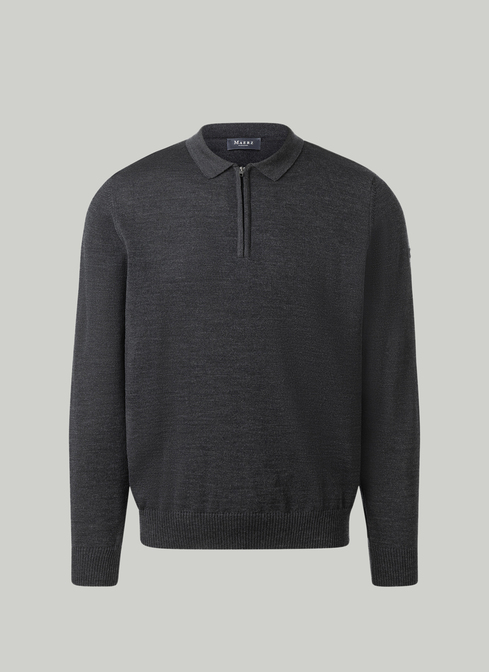 Pullover width=