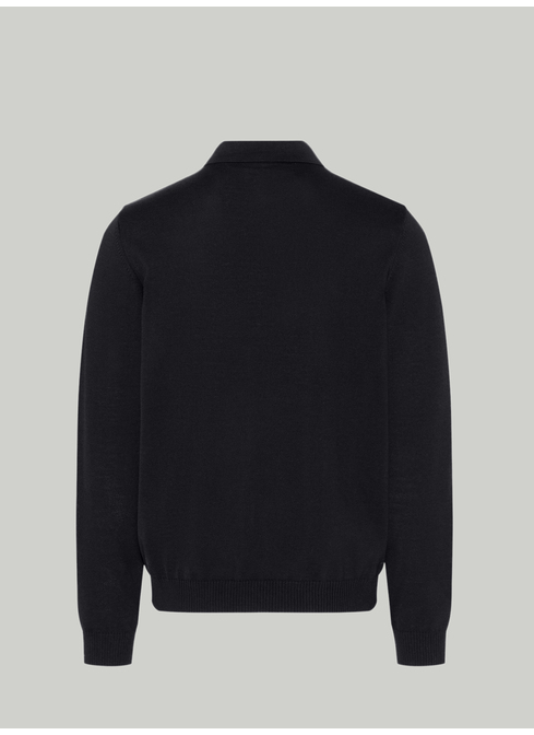Pullover width=
