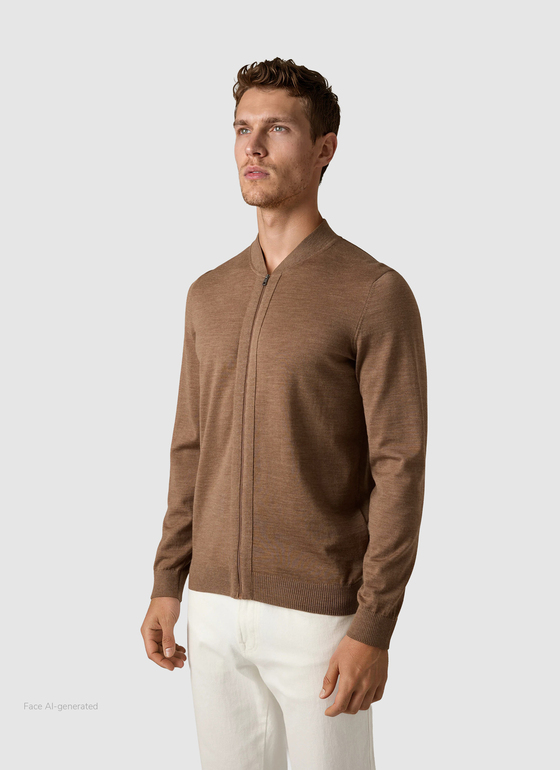 Strickjacke Zip 1/1 Arm Nougat Frontansicht