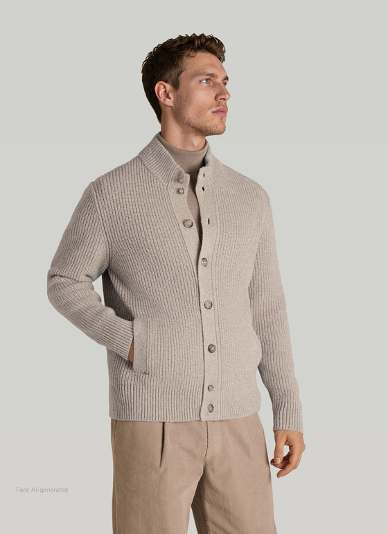 Strick Cardigan 1/1 Arm Iced Latte Frontansicht