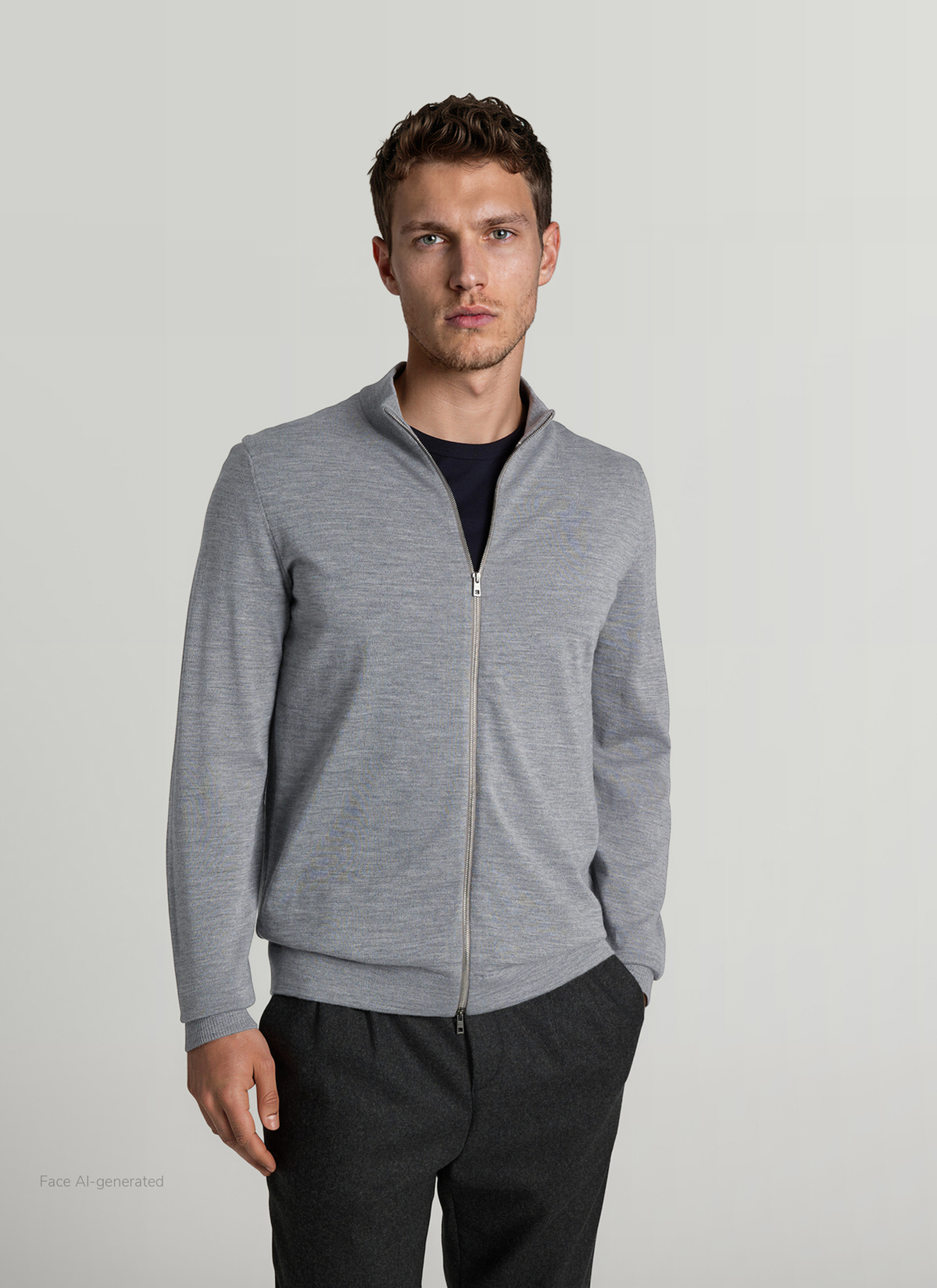 Strickjacke Zip 1/1 Arm, Shark Skin Frontansicht