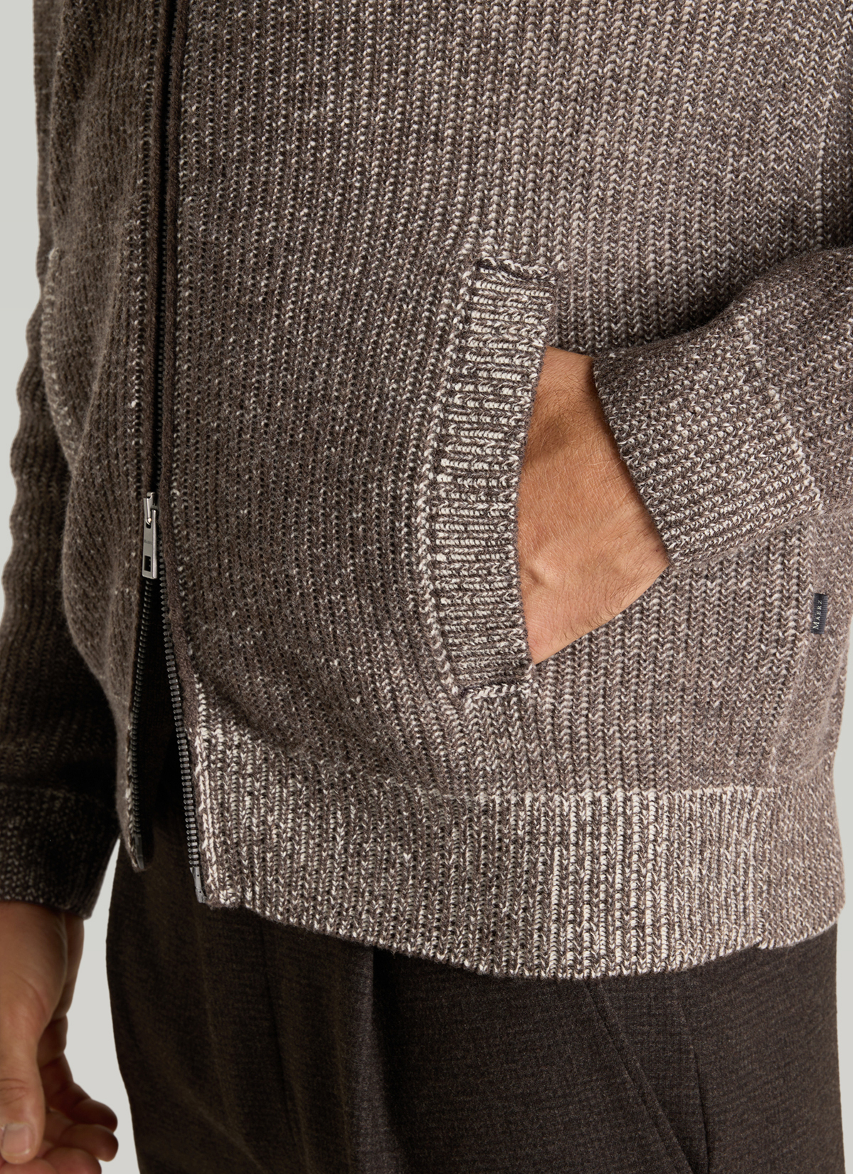 Strickjacke Zip 1/1 Arm, Brownie Detailansicht 1