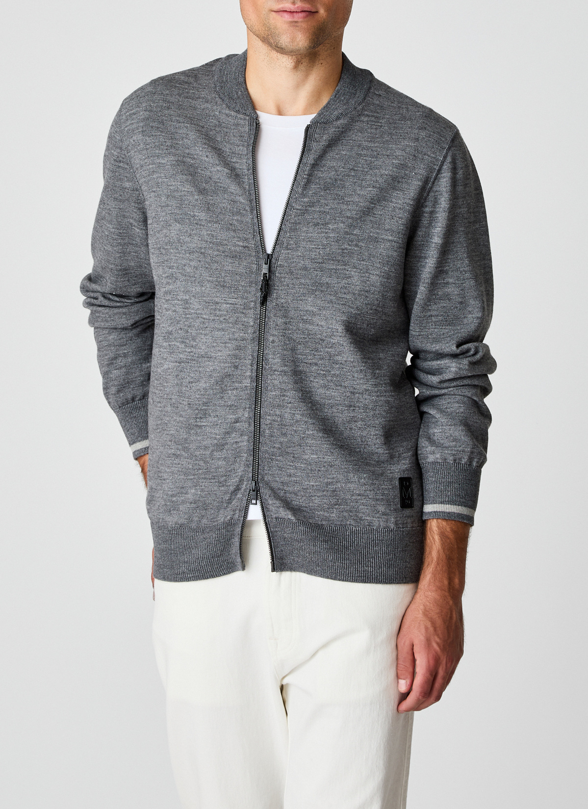 Strickjacke mit Kapuze 1/1 Arm, Smoky Grey Frontansicht