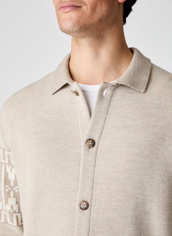 Strickjacke Knopf 1/1 Arm Iced Latte Frontansicht