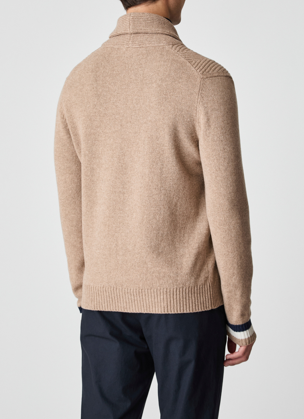 Strickjacke Schalkragen 1/1 Arm, Hazelnut Rückansicht