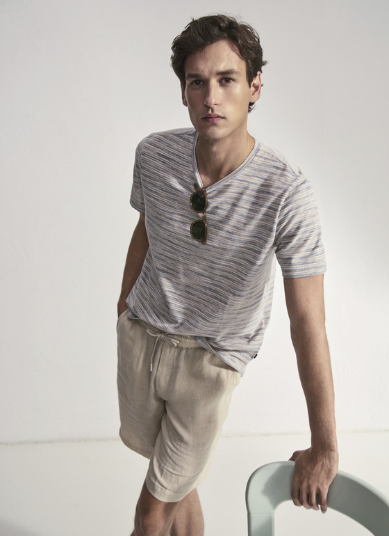 T-Shirt Rundhals 1/2 Arm Light Almond Frontansicht