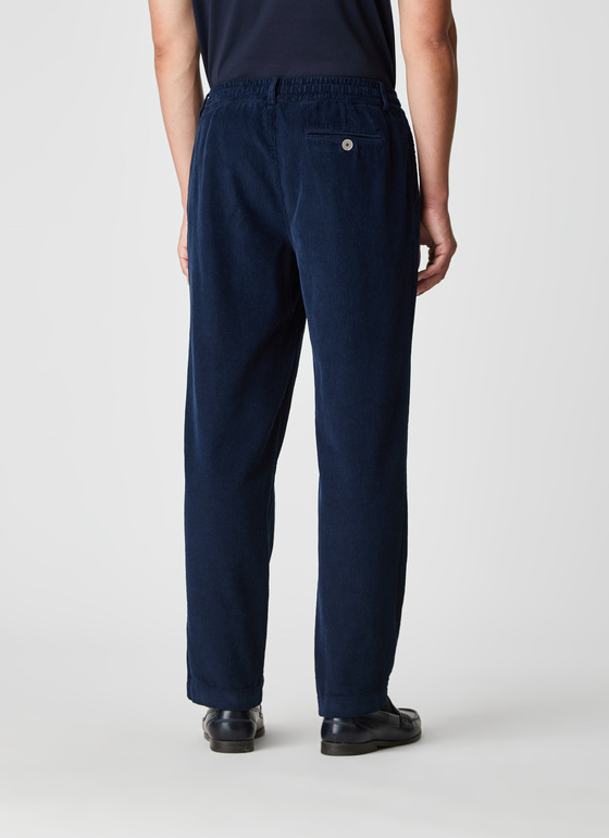 Hose Navy Frontansicht