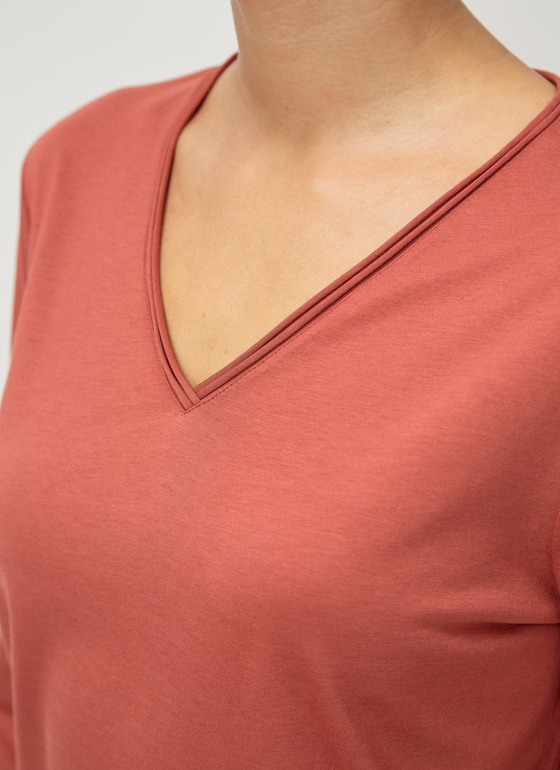 Longsleeve V-Neck 1/1 Arm Carmine Red Frontansicht