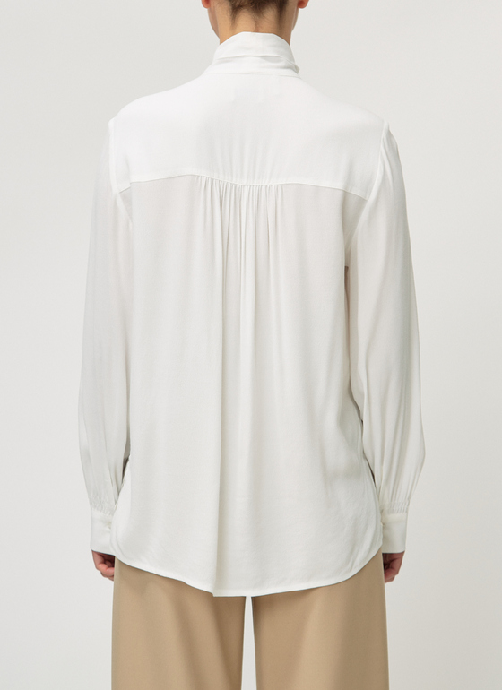 Bluse 1/1 Arm New White Frontansicht