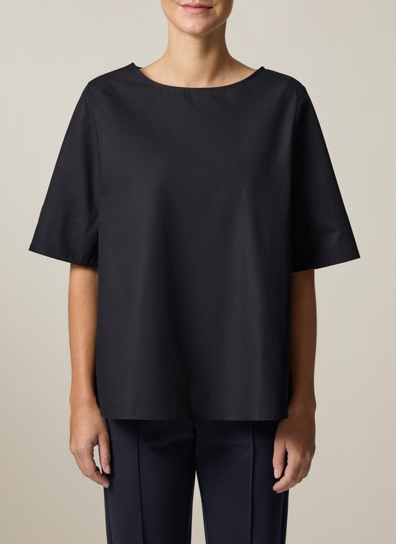 Bluse 1/2 Arm Black Frontansicht