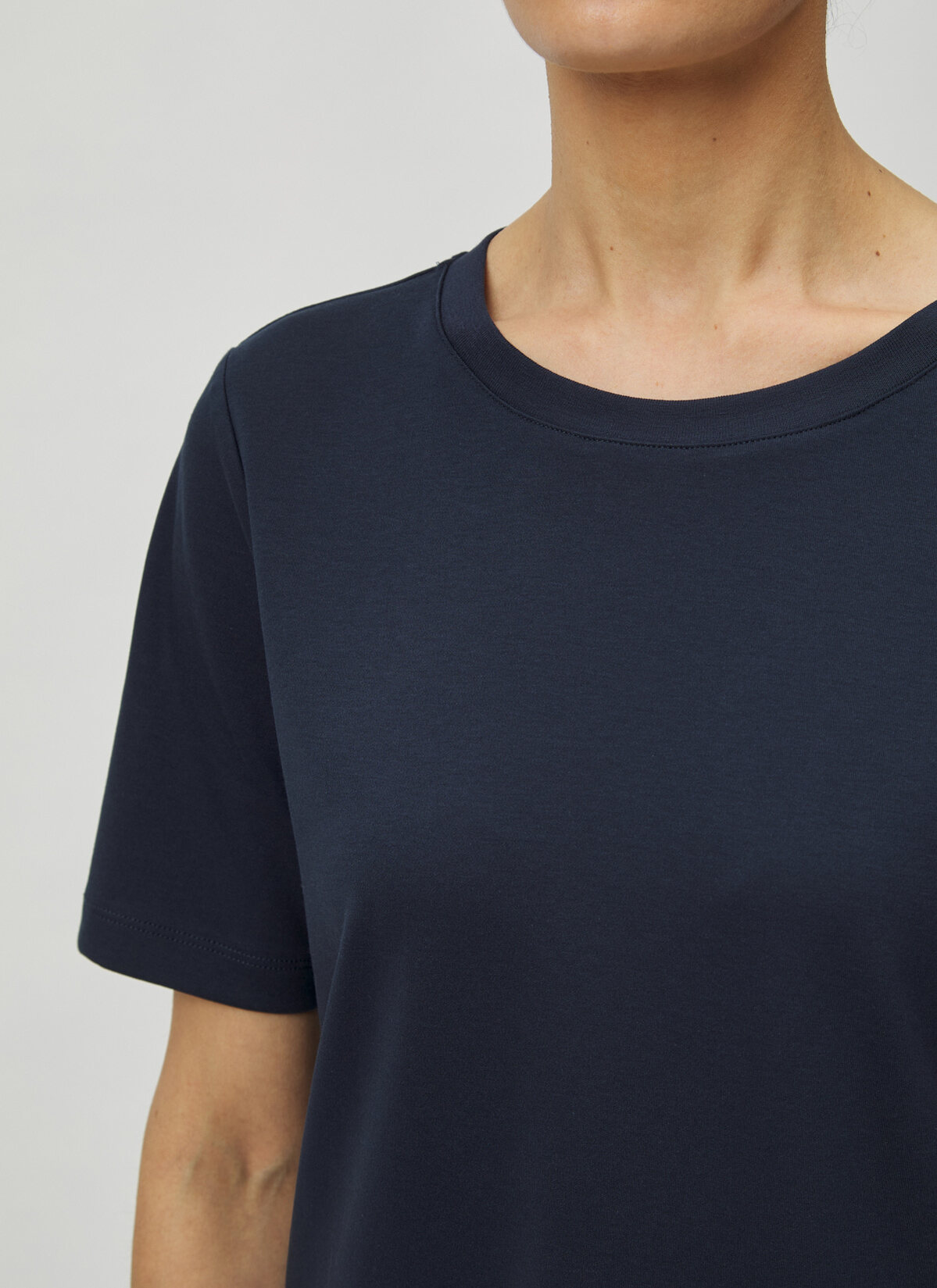 T-Shirt Rundhals 1/2 Arm, Navy Detailansicht 1