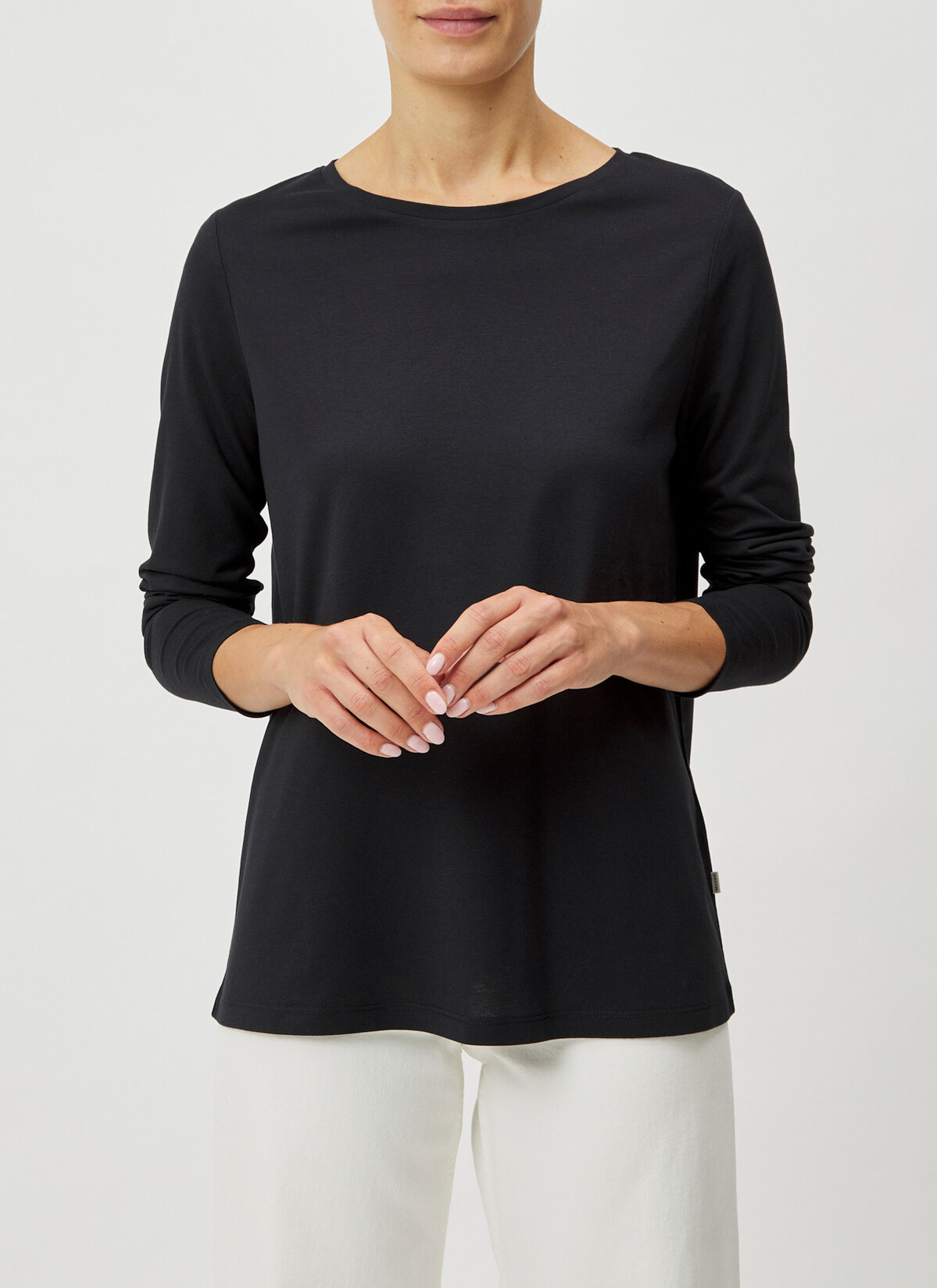 T-Shirt Rundhals 1/2 Arm, Black Frontansicht