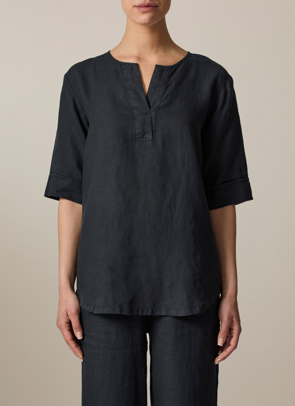 Bluse 1/2 Arm, Black Frontansicht