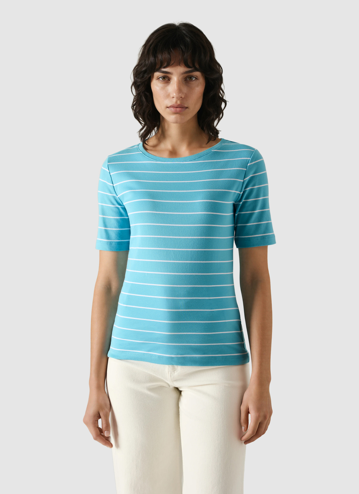 T-Shirt Rundhals 1/2 Arm, Delphinium Blue Frontansicht