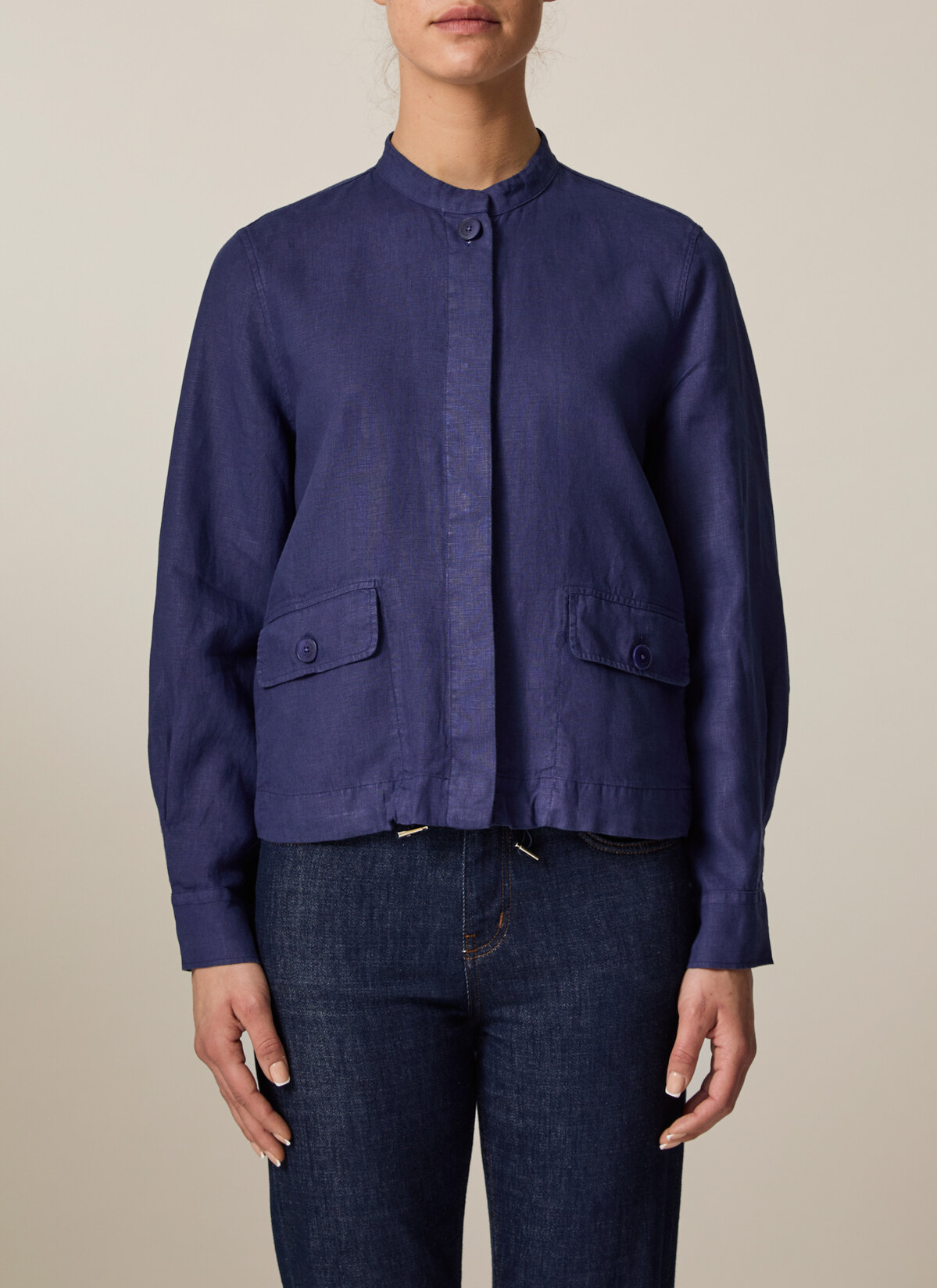 T-Shirt V-Ausschnitt, Mystic Blue Frontansicht