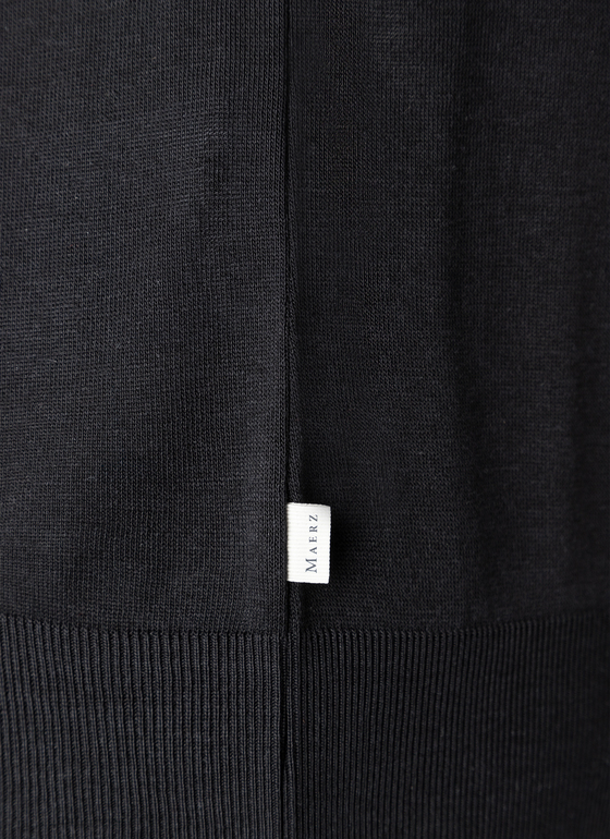 Longsleeve Black Frontansicht
