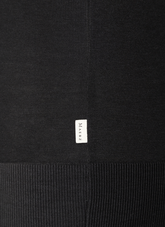 T-Shirt 1/2 Arm Black Frontansicht