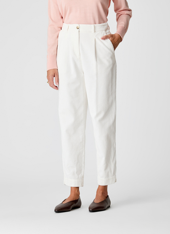 Hose New White Frontansicht