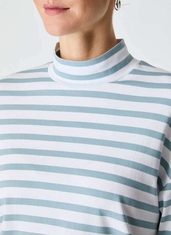 T-Shirt 1/2 Arm Lake Blue Frontansicht