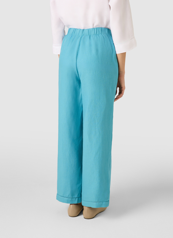 Hose Delphinium Blue Frontansicht