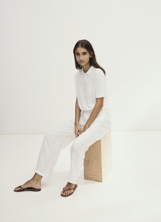 Hose Pure White Frontansicht