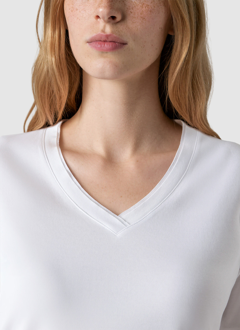 T-Shirt V-Neck 1/2 Arm width=