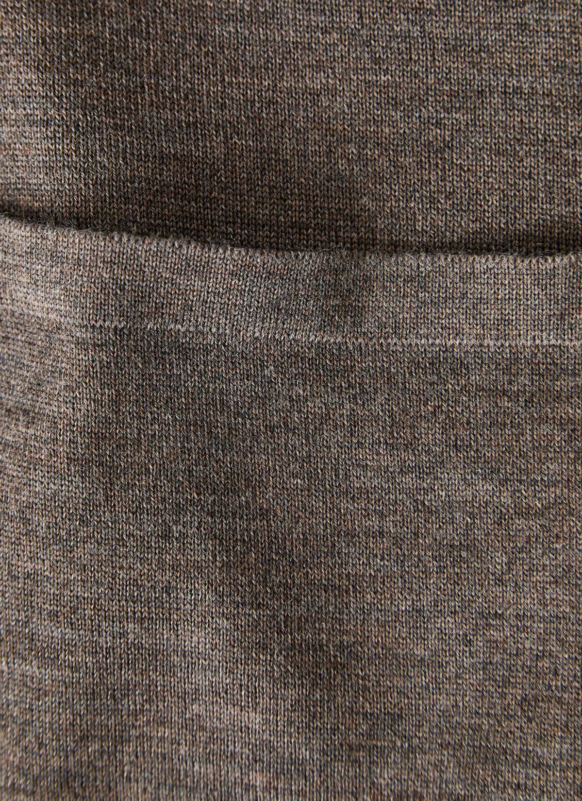 Cardigan  1/1 Arm, Hardwood 