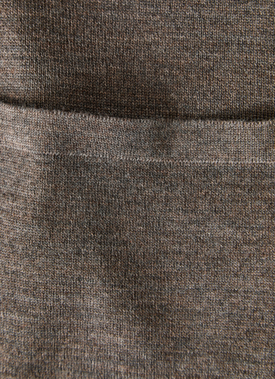 Cardigan  1/1 Arm Hardwood Frontansicht