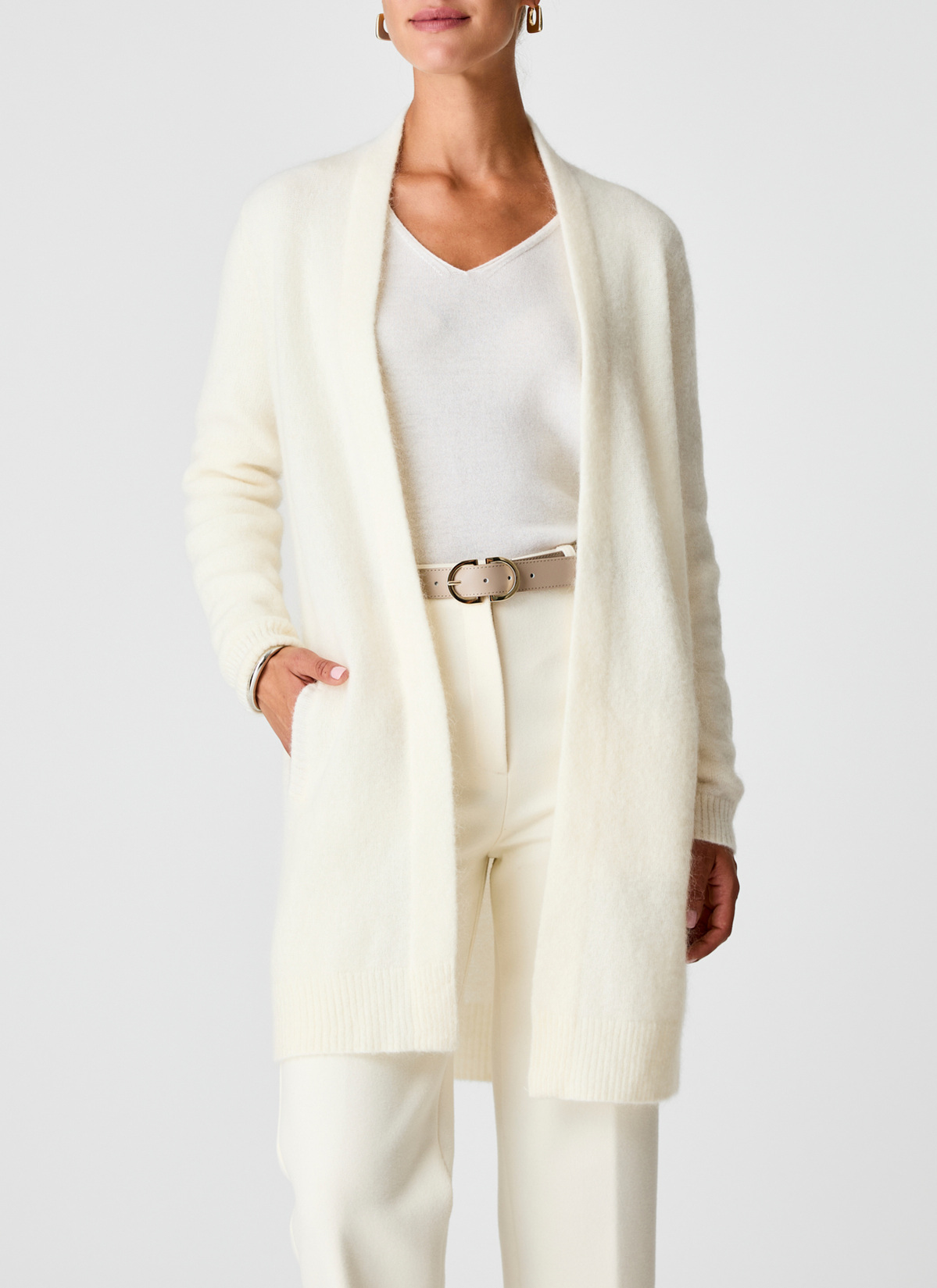 Strickjacke lang, New White Frontansicht