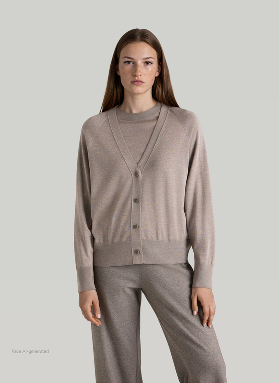 Strick Cardigan 1/1 Arm Taupe Grey Frontansicht