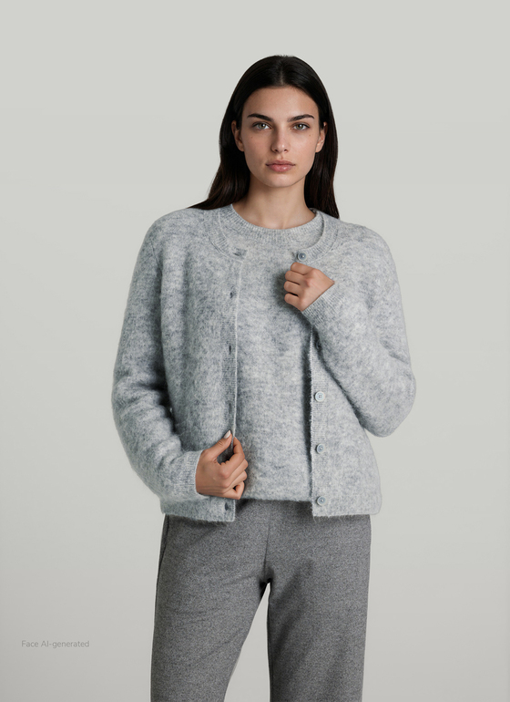 Strickjacke Knopf 1/1 Arm Autumn Mist Frontansicht