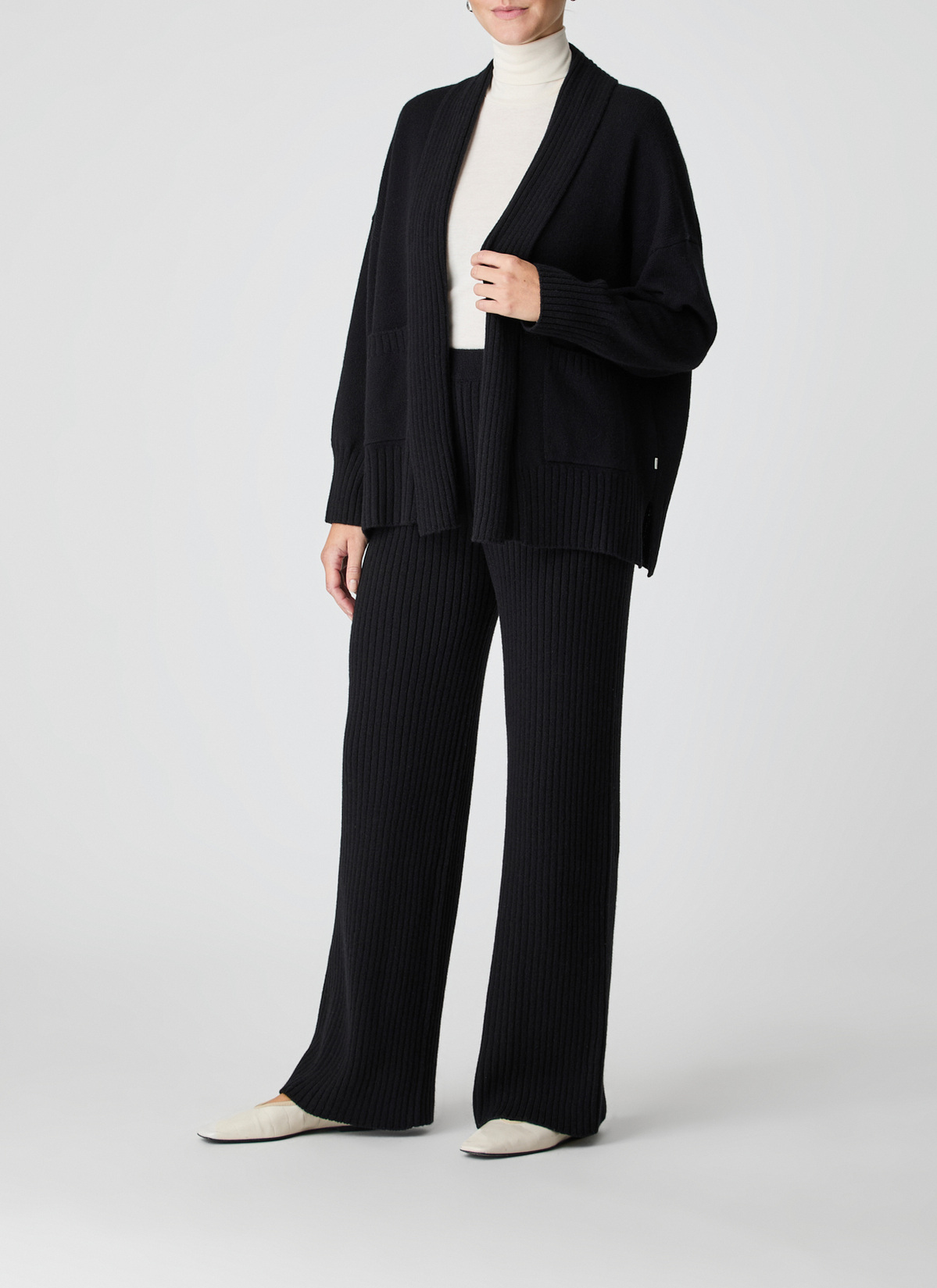 Strickjacke Schalkragen 1/1 Arm, Black Detailansicht 2