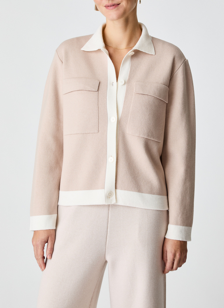 StrickjackeSand Frontansicht