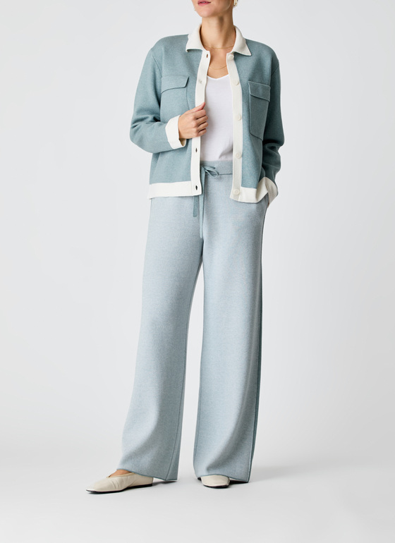 Strickjacke Knopf 1/1 Arm Lake Blue Frontansicht