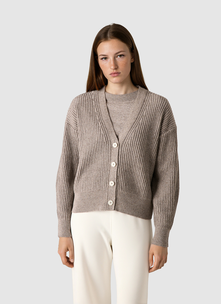 Strick CardiganPale Brown Frontansicht