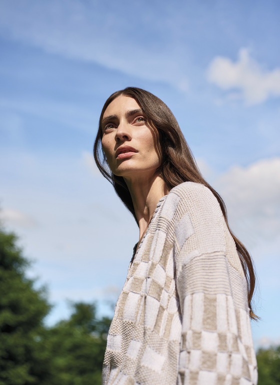 Strickjacke Knopf 1/1 Arm Frappuccino Frontansicht