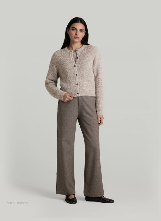 Strickjacke 1/1 Arm Autumn Stone Frontansicht