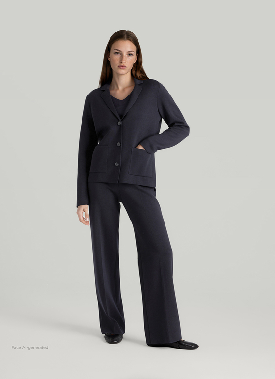 Strickjacke lang Navy Frontansicht