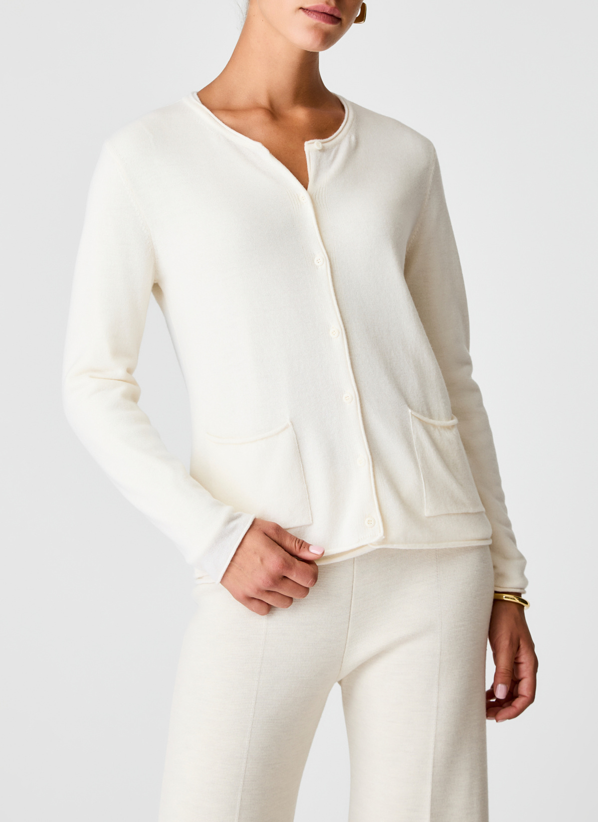 Strickjacke Knopf 1/1 Arm, New White Frontansicht