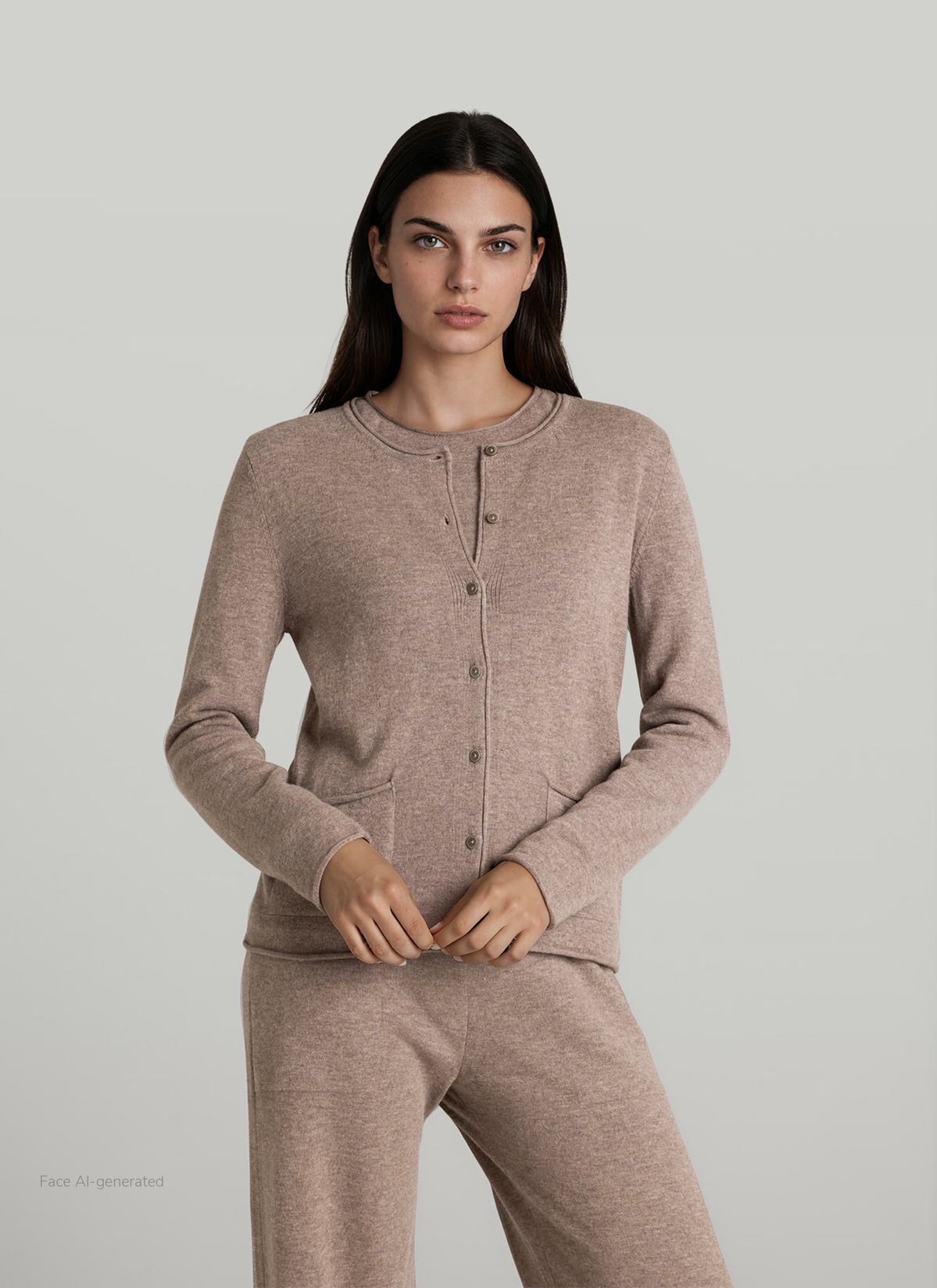 Strickjacke 1/1 Arm, Taupe Grey Frontansicht