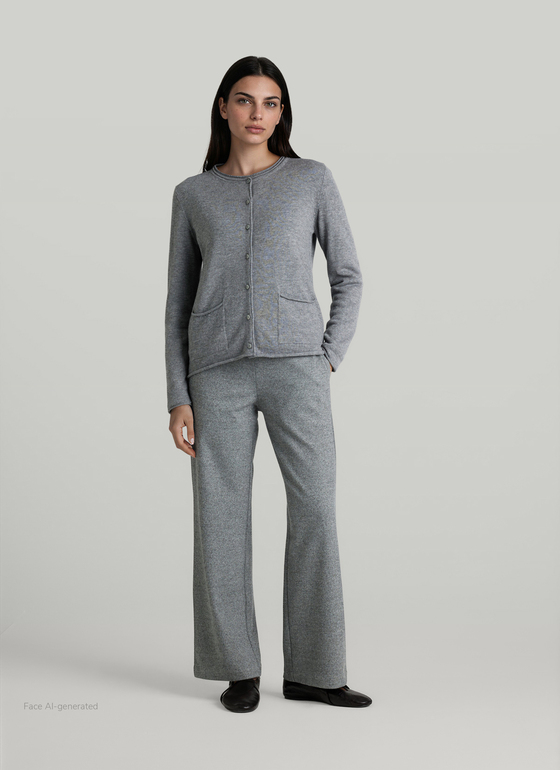 Strickjacke 1/1 Arm Autumn Mist Frontansicht